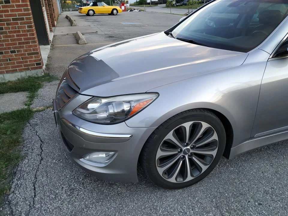 2012 Hyundai Genesis - Image 7 of 13