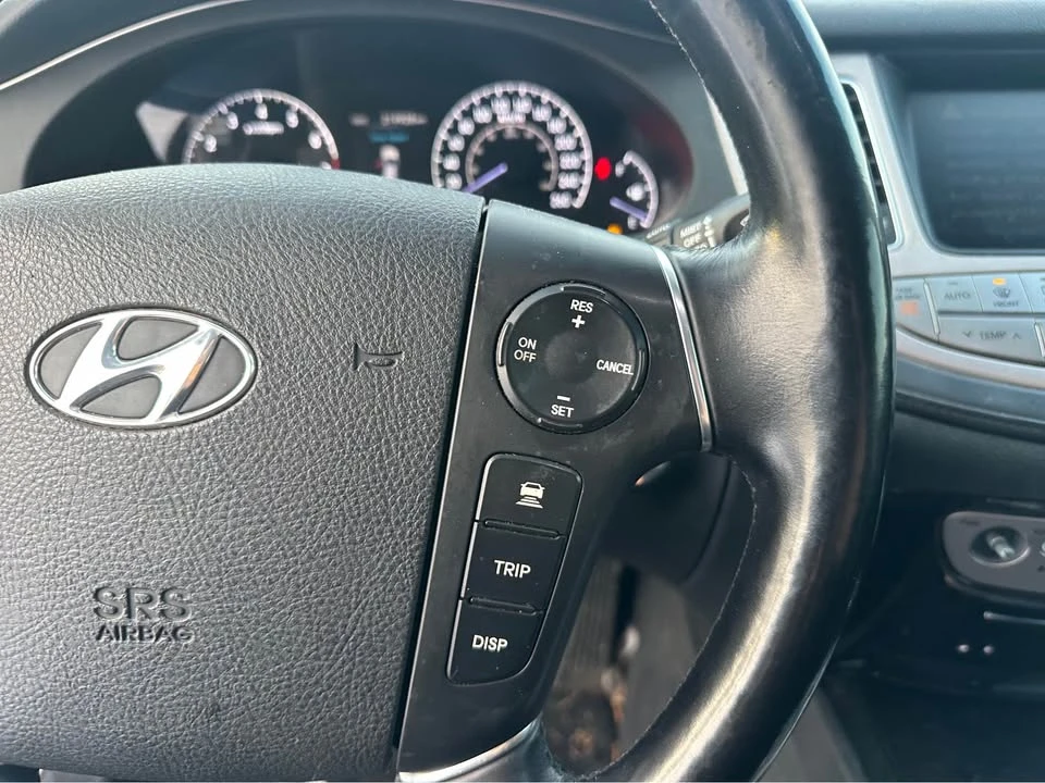 2012 Hyundai Genesis - Image 13 of 16