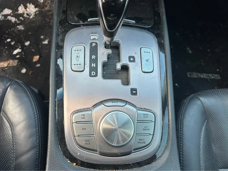 2012 Hyundai Genesis - Image 14 of 16