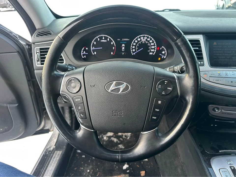 2012 Hyundai Genesis - Image 11 of 16