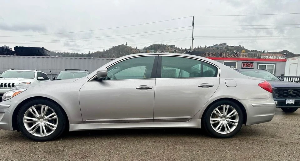 2012 Hyundai Genesis - Image 3 of 9