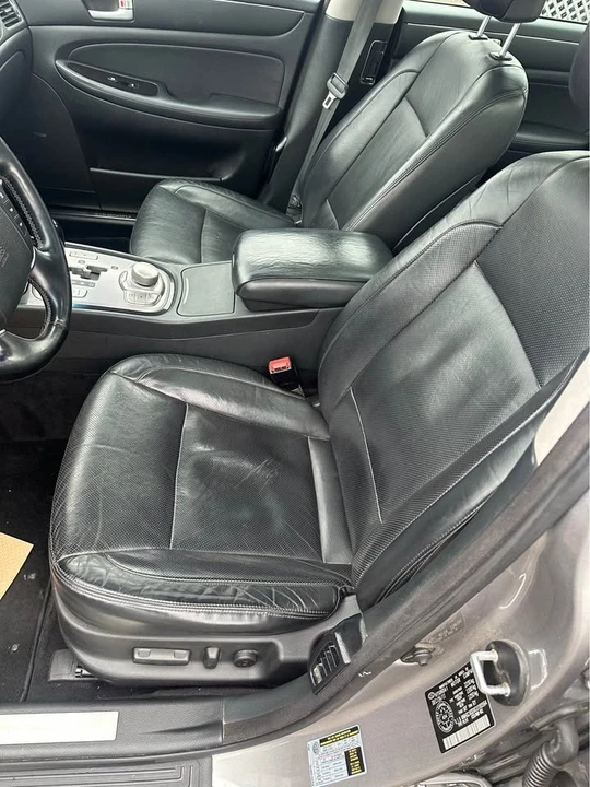 2012 Hyundai Genesis - Image 6 of 9