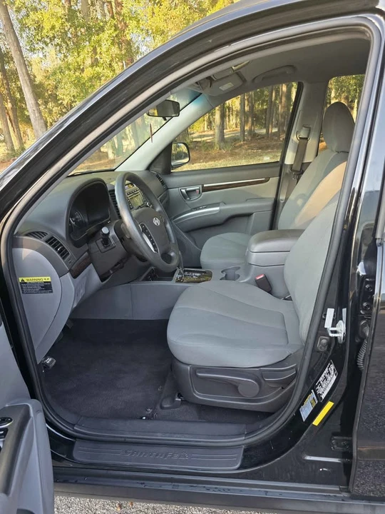 2012 Hyundai Santa Fe - Image 9 of 16