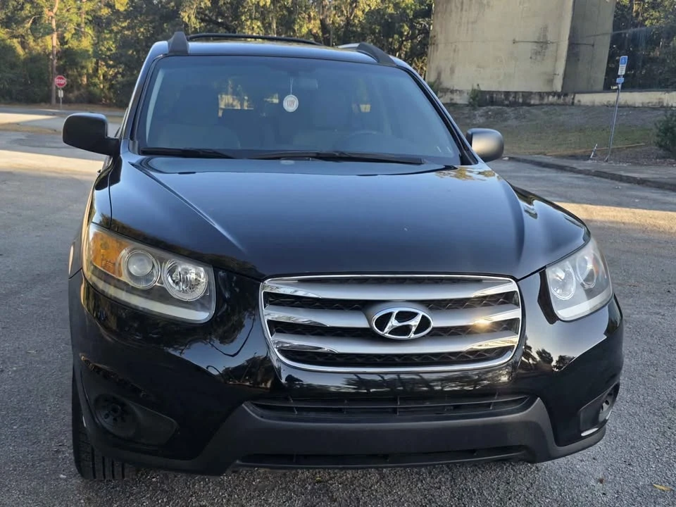 2012 Hyundai Santa Fe - Image 2 of 16