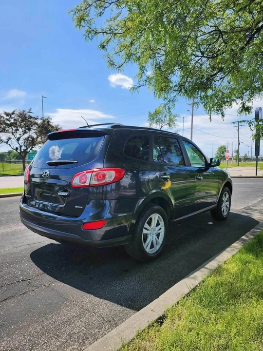 2012 Hyundai Santa Fe - Image 11 of 11