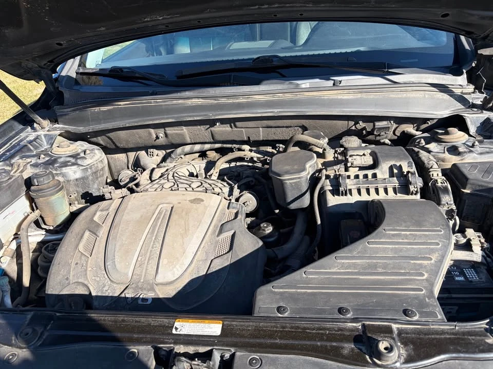 2012 Hyundai Santa Fe - Image 15 of 16