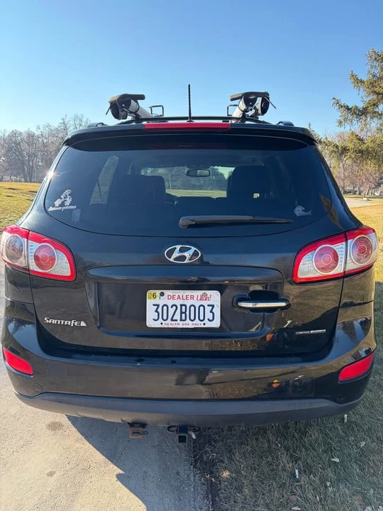 2012 Hyundai Santa Fe - Image 2 of 16