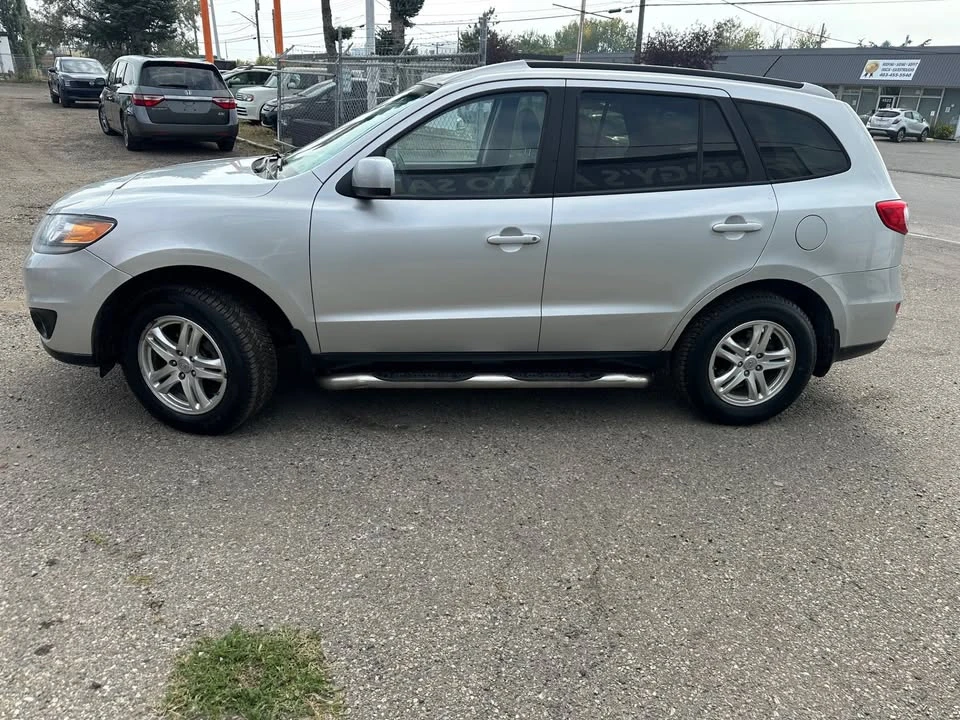 2012 Hyundai Santa Fe - Image 3 of 13