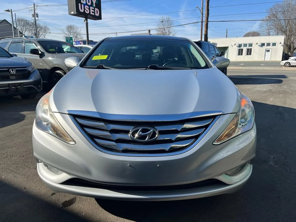 2012 Hyundai Sonata - Image 4 of 19