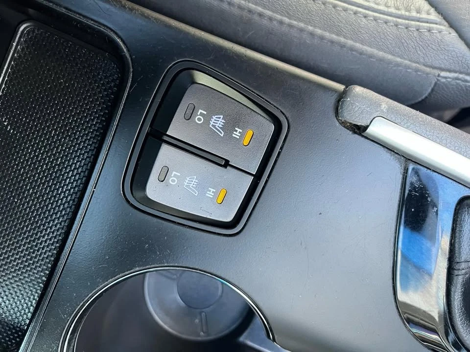 2012 Hyundai Sonata - Image 16 of 19