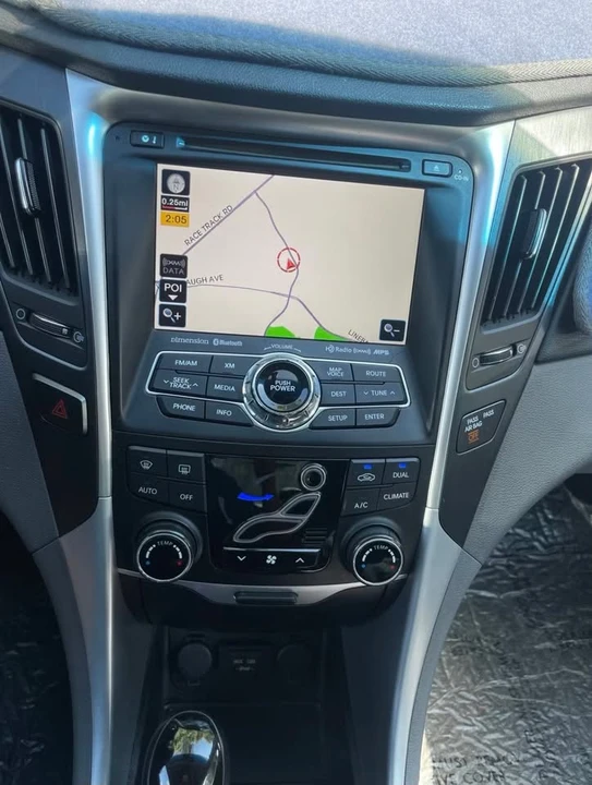 2012 Hyundai Sonata - Image 6 of 9