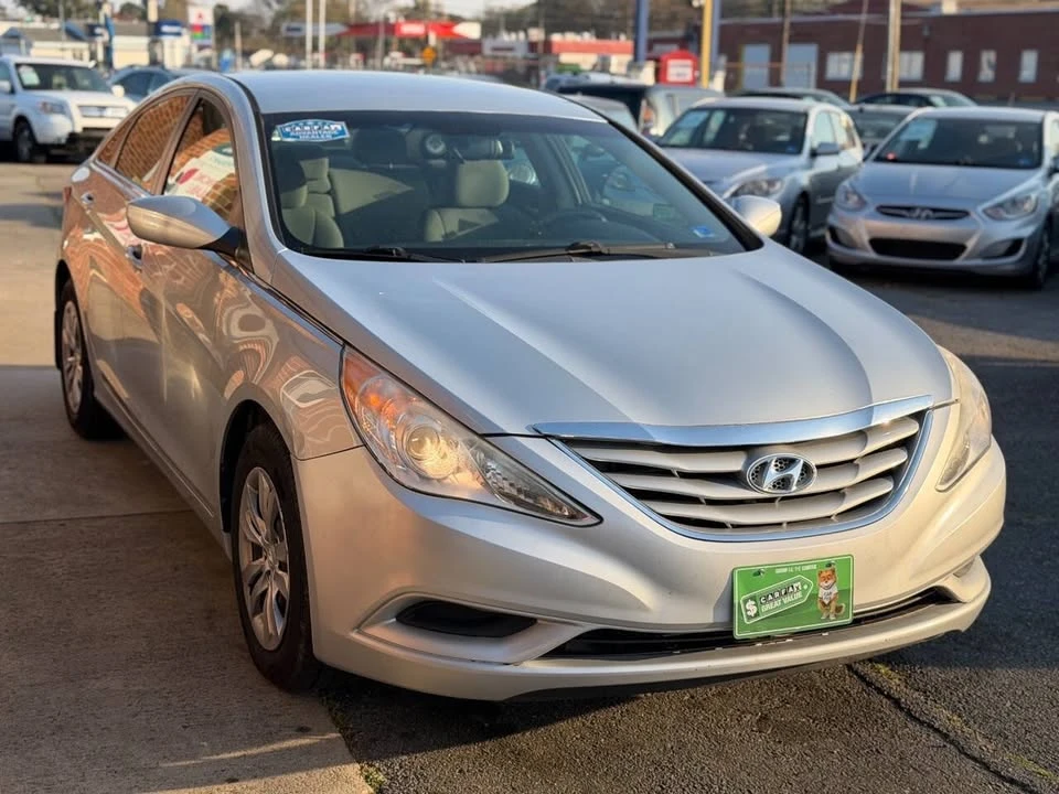 2012 Hyundai Sonata - Image 3 of 20