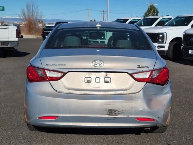 2012 Hyundai Sonata - Image 11 of 15