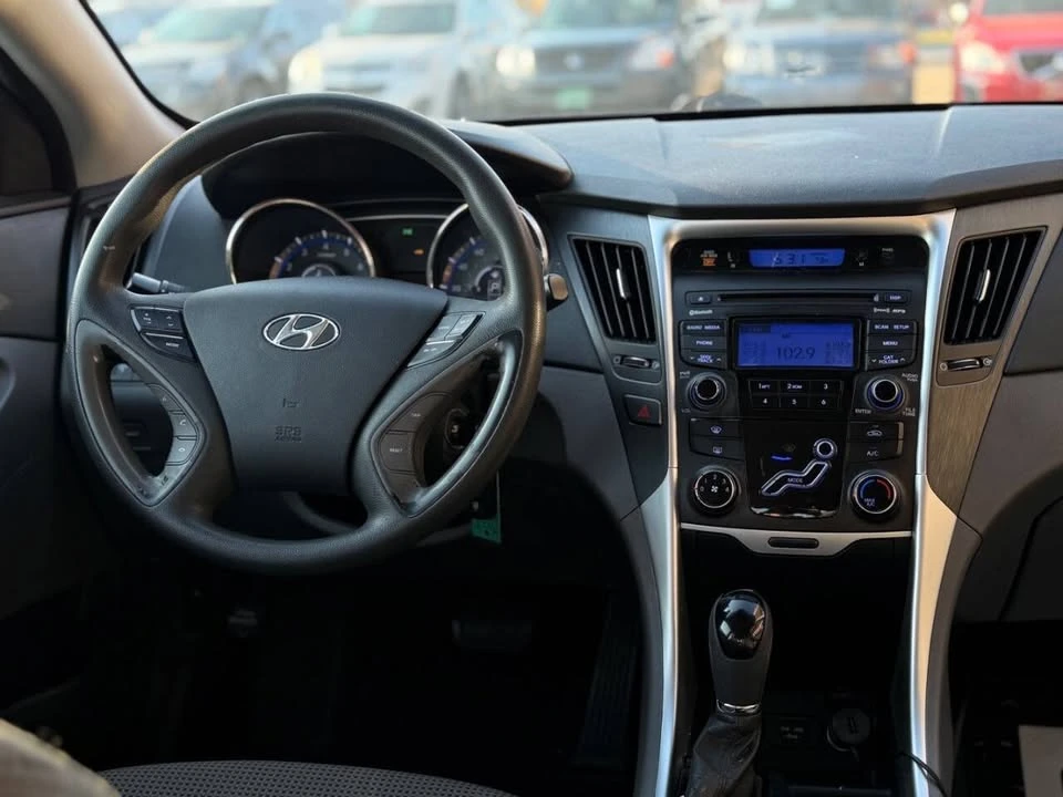 2012 Hyundai Sonata - Image 12 of 20