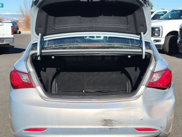 2012 Hyundai Sonata - Image 10 of 15