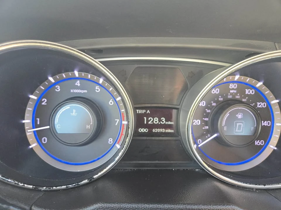 2012 Hyundai Sonata - Image 11 of 11