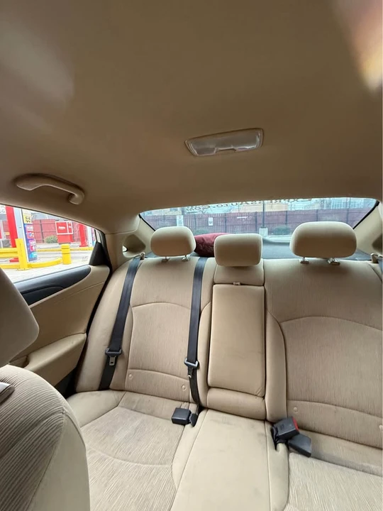 2012 Hyundai Sonata - Image 9 of 9