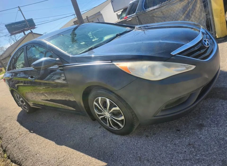 2012 Hyundai Sonata - Image 4 of 4