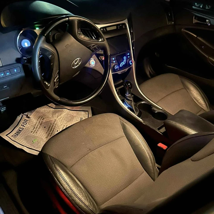2012 Hyundai Sonata - Image 7 of 9