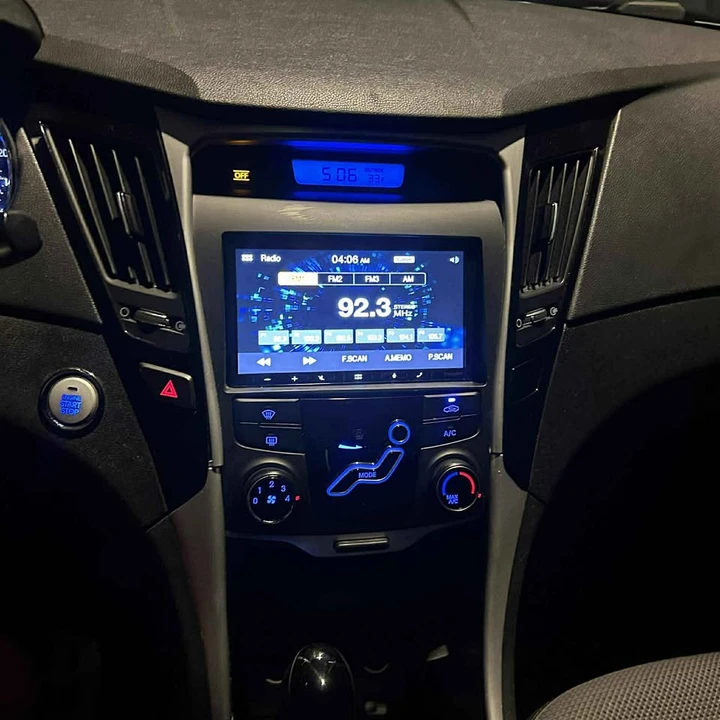 2012 Hyundai Sonata - Image 8 of 9