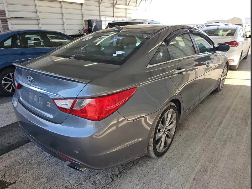 2012 Hyundai Sonata - Image 2 of 5