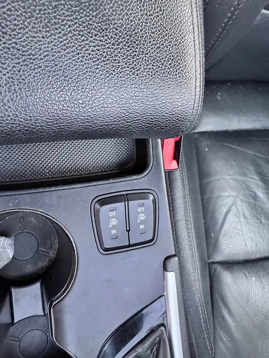 2012 Hyundai Sonata - Image 14 of 17