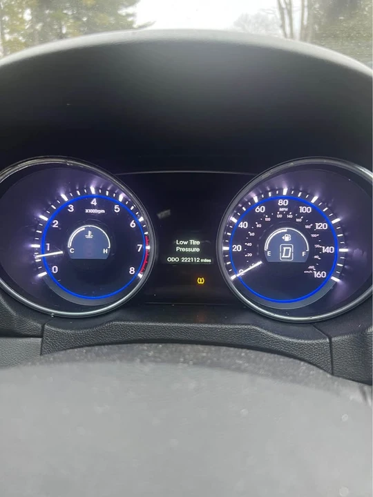 2012 Hyundai Sonata - Image 3 of 3