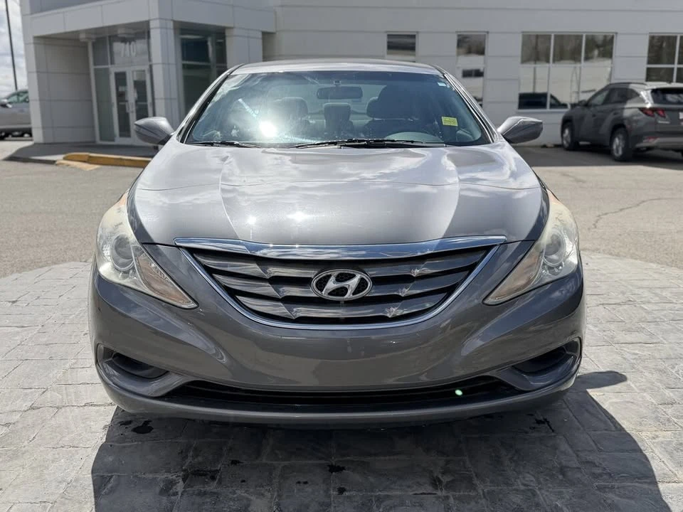 2012 Hyundai Sonata - Image 2 of 14