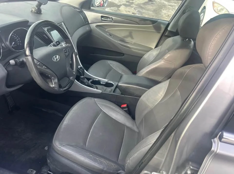 2012 Hyundai Sonata - Image 3 of 3