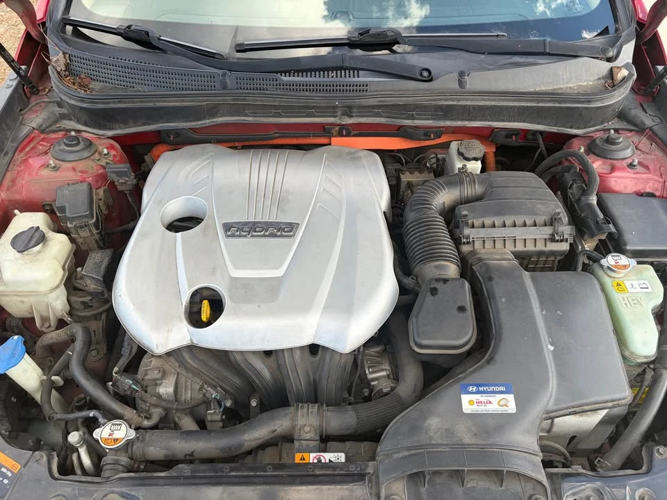 2012 Hyundai Sonata - Image 7 of 7