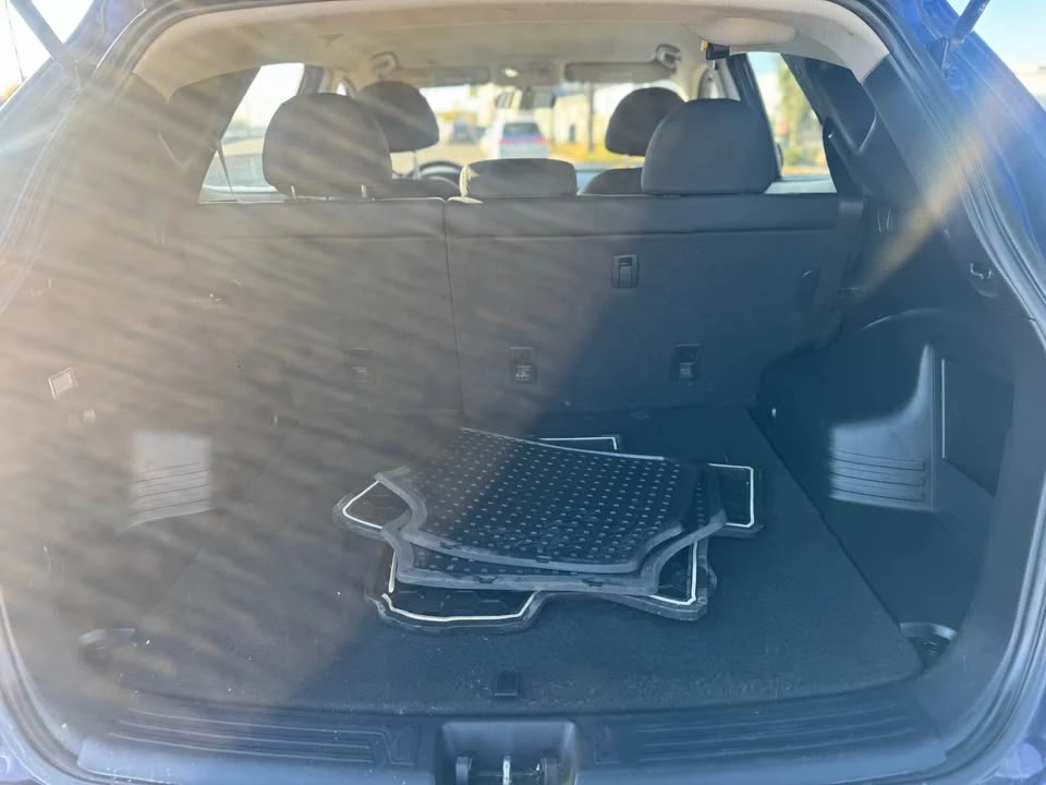 2012 Hyundai Tucson - Image 11 of 13