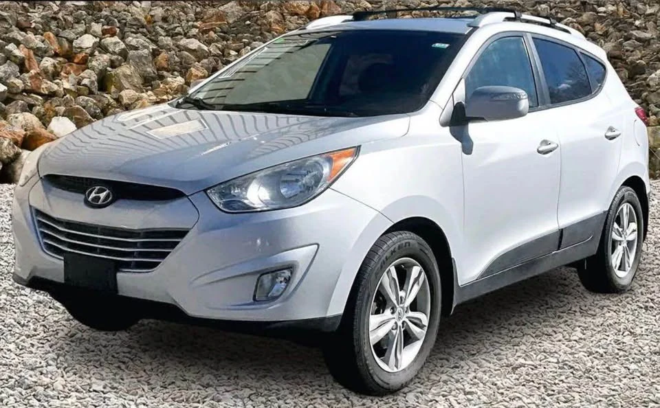 2012 Hyundai Tucson - Image 13 of 13