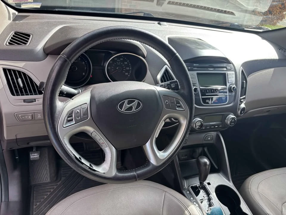 2012 Hyundai Tucson - Image 3 of 7