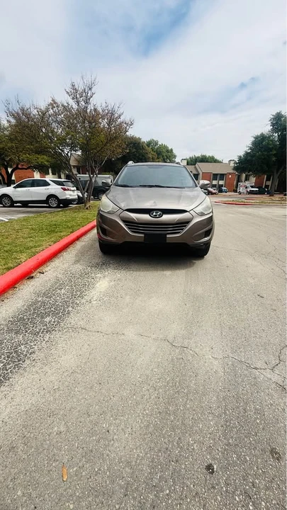 2012 Hyundai Tucson - Image 3 of 16
