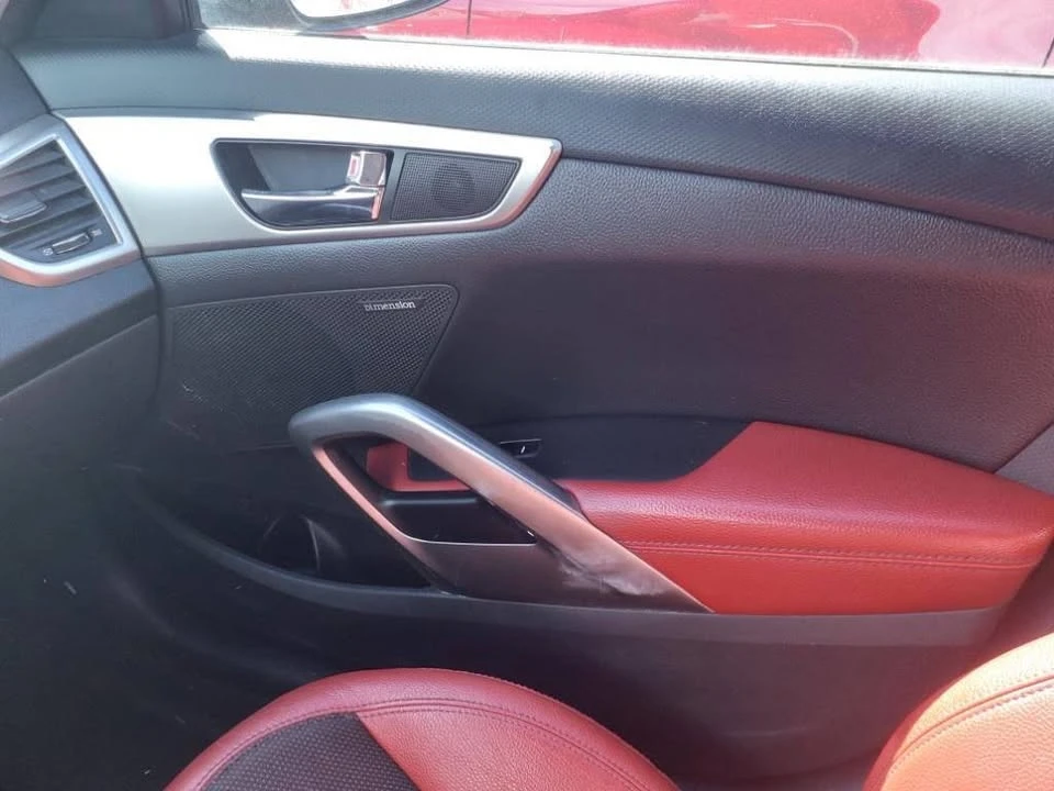 2012 Hyundai Veloster - Image 17 of 20