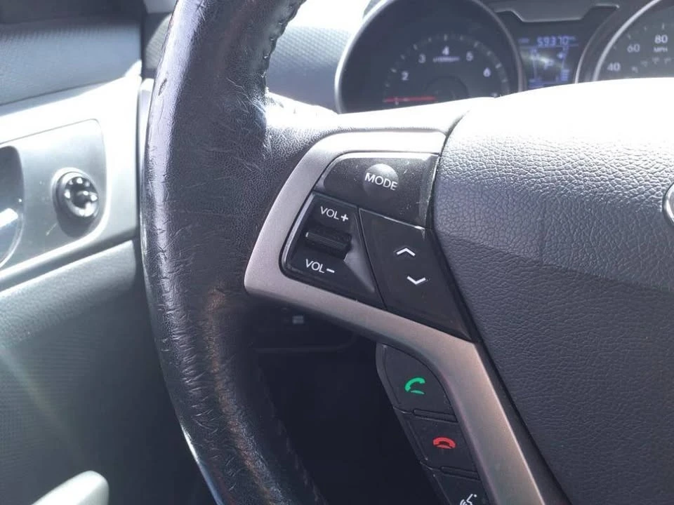 2012 Hyundai Veloster - Image 15 of 20