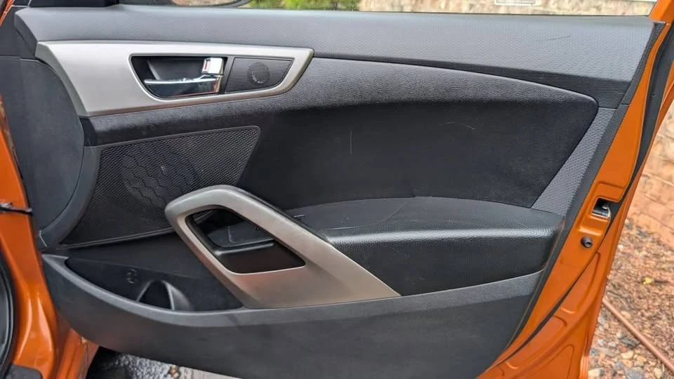 2012 Hyundai Veloster - Image 15 of 16