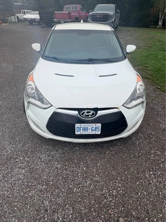 2012 Hyundai Veloster - Image 3 of 11