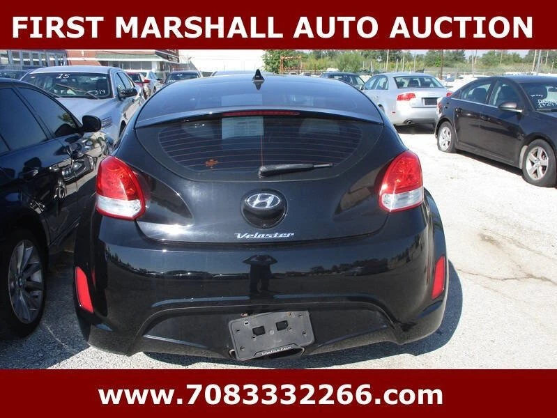 2012 Hyundai Veloster - Image 4 of 5