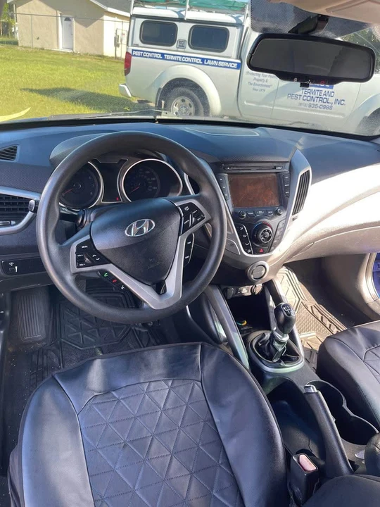 2012 Hyundai Veloster - Image 2 of 4