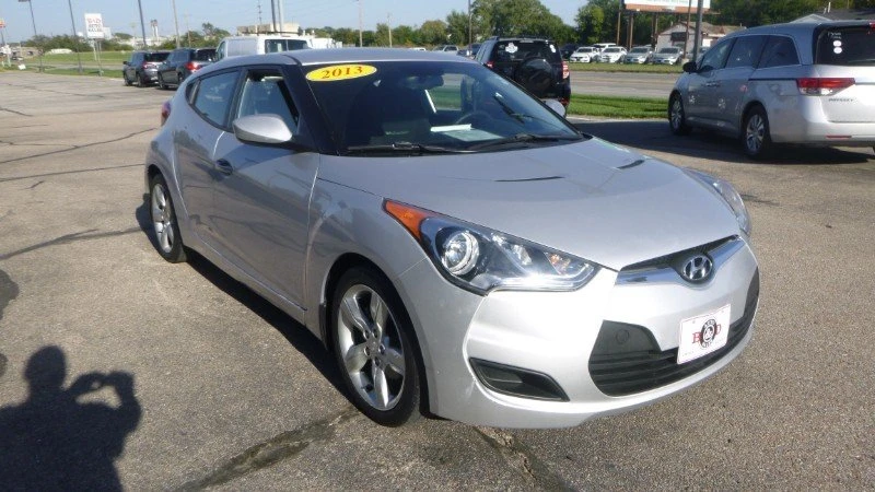 2012 Hyundai Veloster - Image 3 of 18
