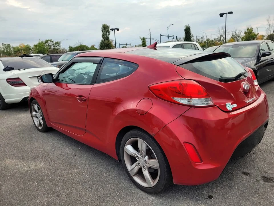 2012 Hyundai Veloster - Image 4 of 7