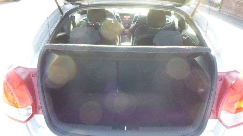 2012 Hyundai Veloster - Image 9 of 18
