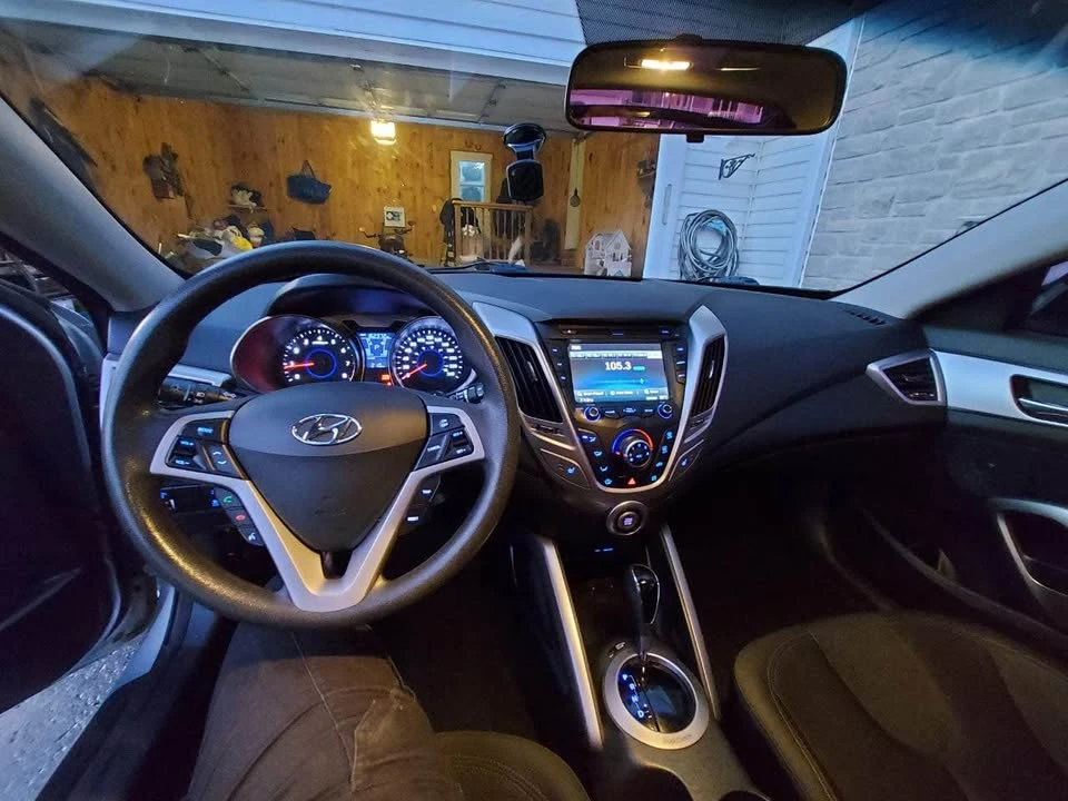 2012 Hyundai Veloster - Image 4 of 9
