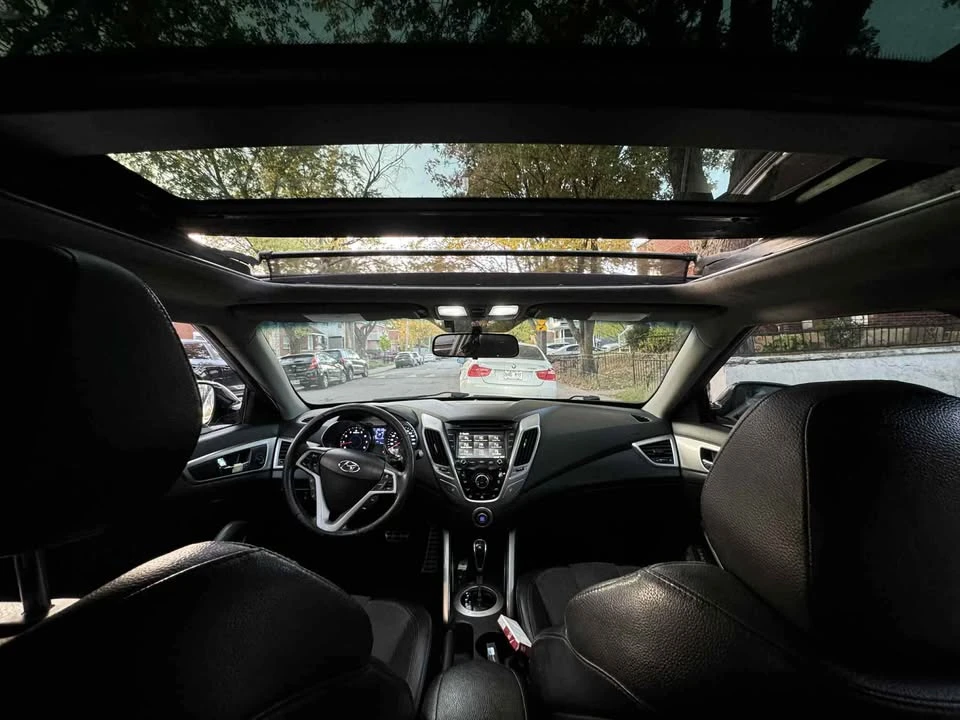 2012 Hyundai Veloster - Image 5 of 6