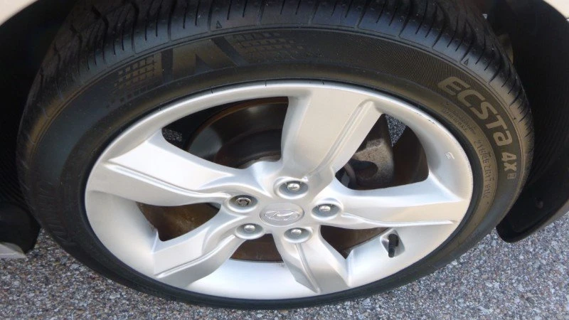 2012 Hyundai Veloster - Image 16 of 18