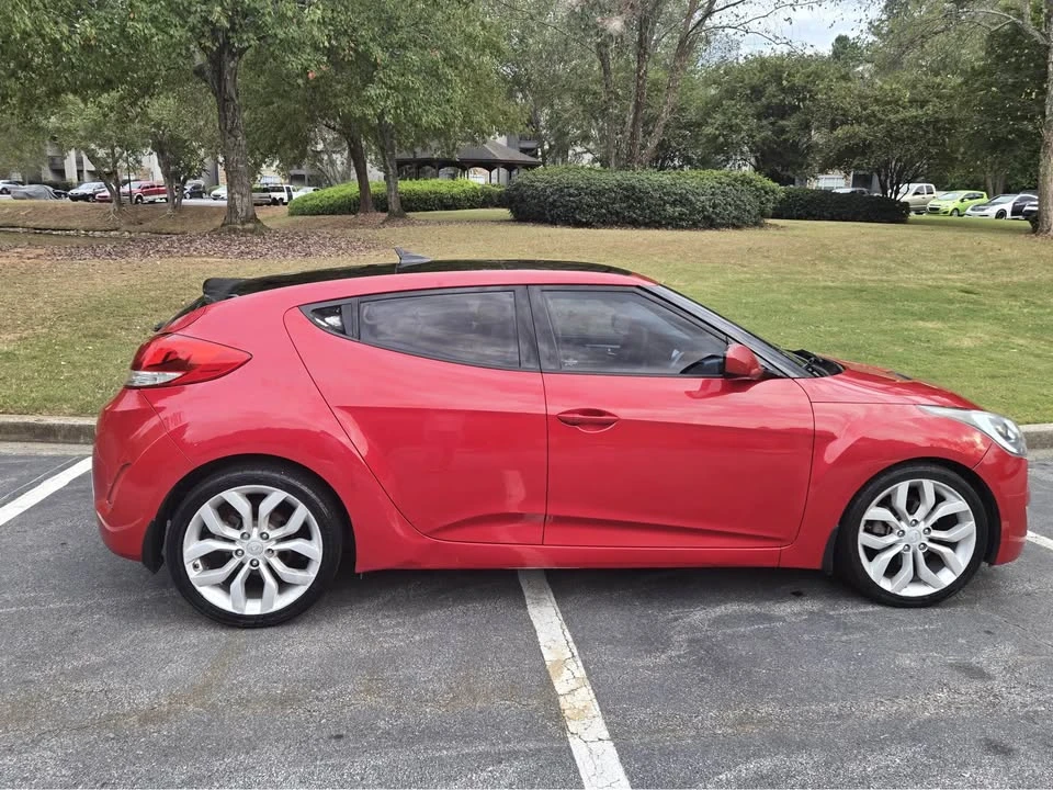 2012 Hyundai Veloster - Image 4 of 15