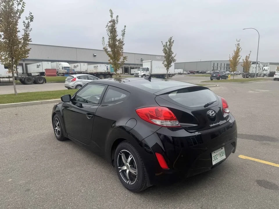2012 Hyundai Veloster - Image 3 of 19