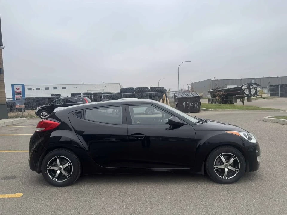 2012 Hyundai Veloster - Image 6 of 19