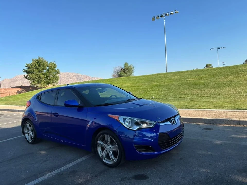 2012 Hyundai Veloster - Image 5 of 13